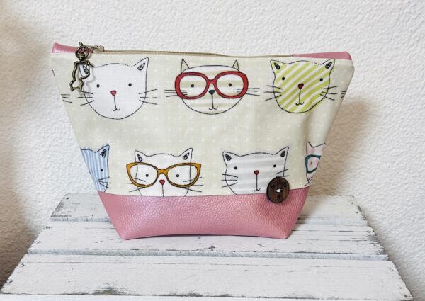 Necessaire Katze